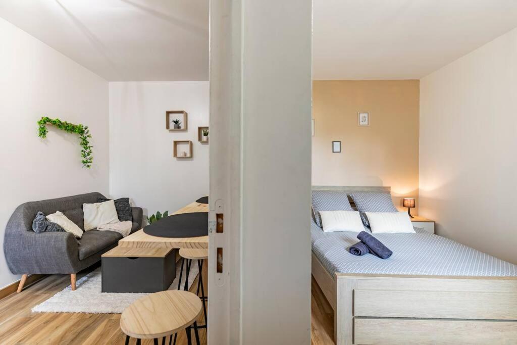 Ferienwohnung Le Nid - Lormont : Votre Escapade Exterior foto